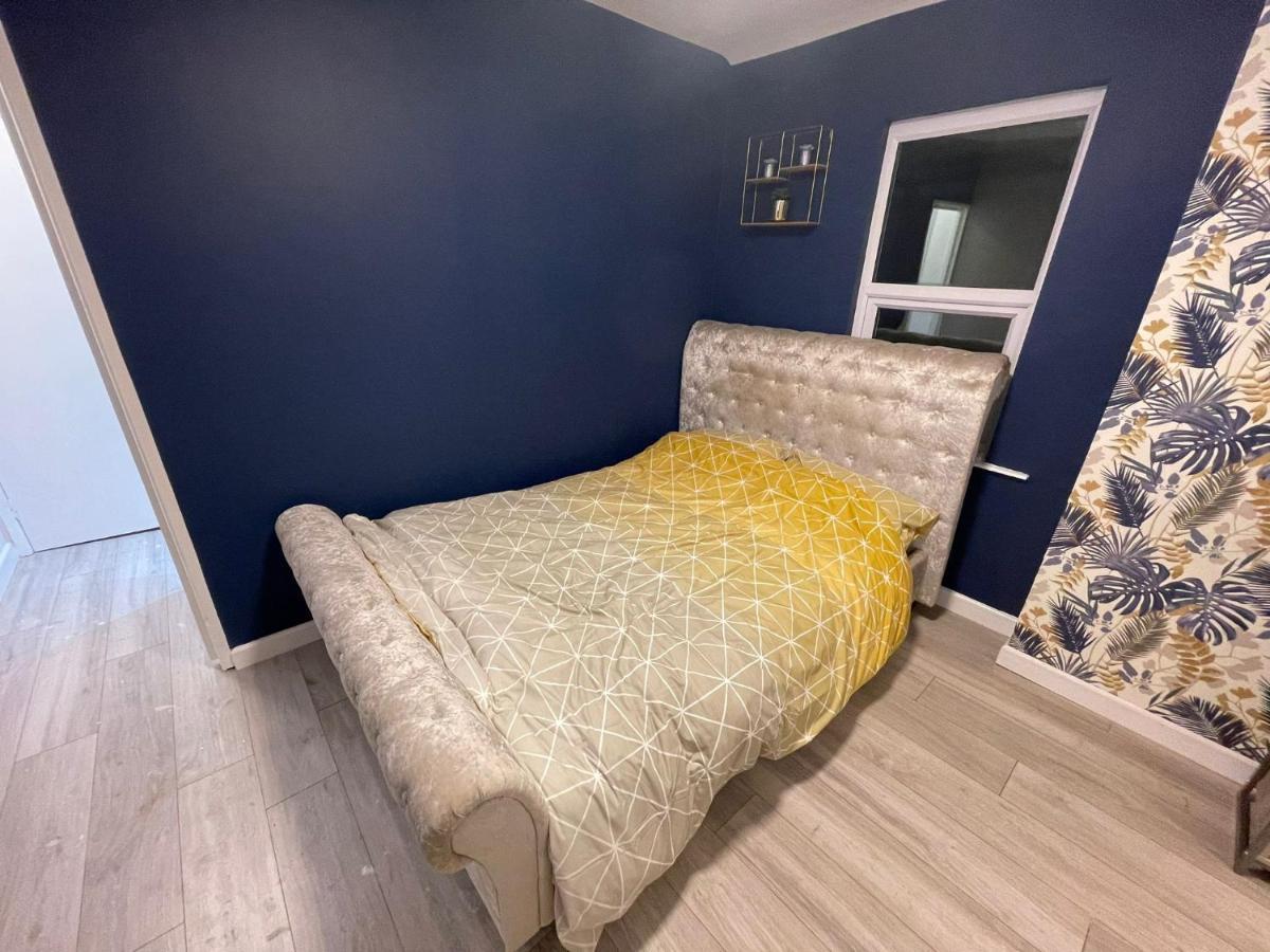 Selection Of Stylish Apartments Within Walking Distance Of Cardiff City Centre Bagian luar foto